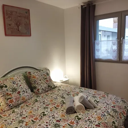 La Maisonnette 度假居 伊斯内姆