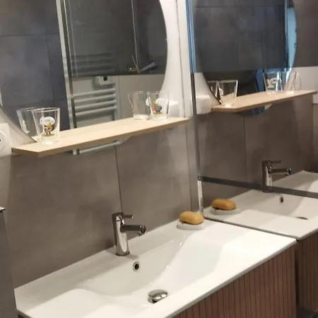 La Maisonnette * 伊斯内姆