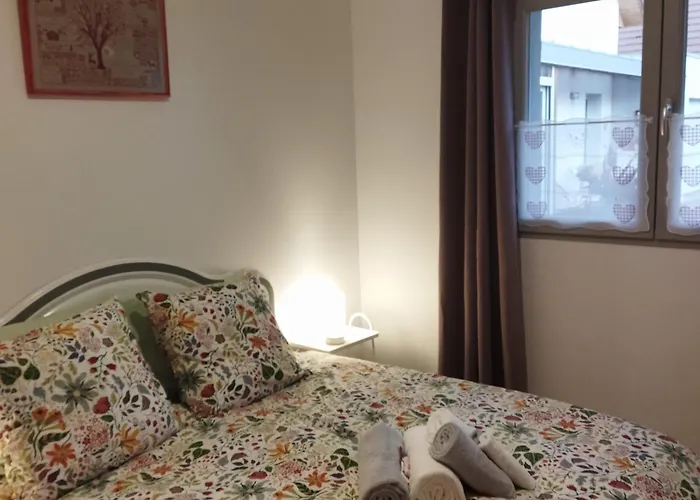 La Maisonnette 度假居 伊斯内姆